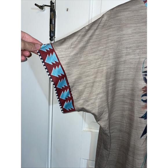 Misslook L loose fit shirt Native American headdress and pine trees - Picture 2 of 5